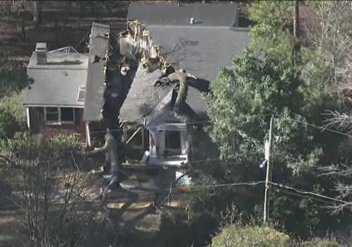 Can a tree crash through a house?